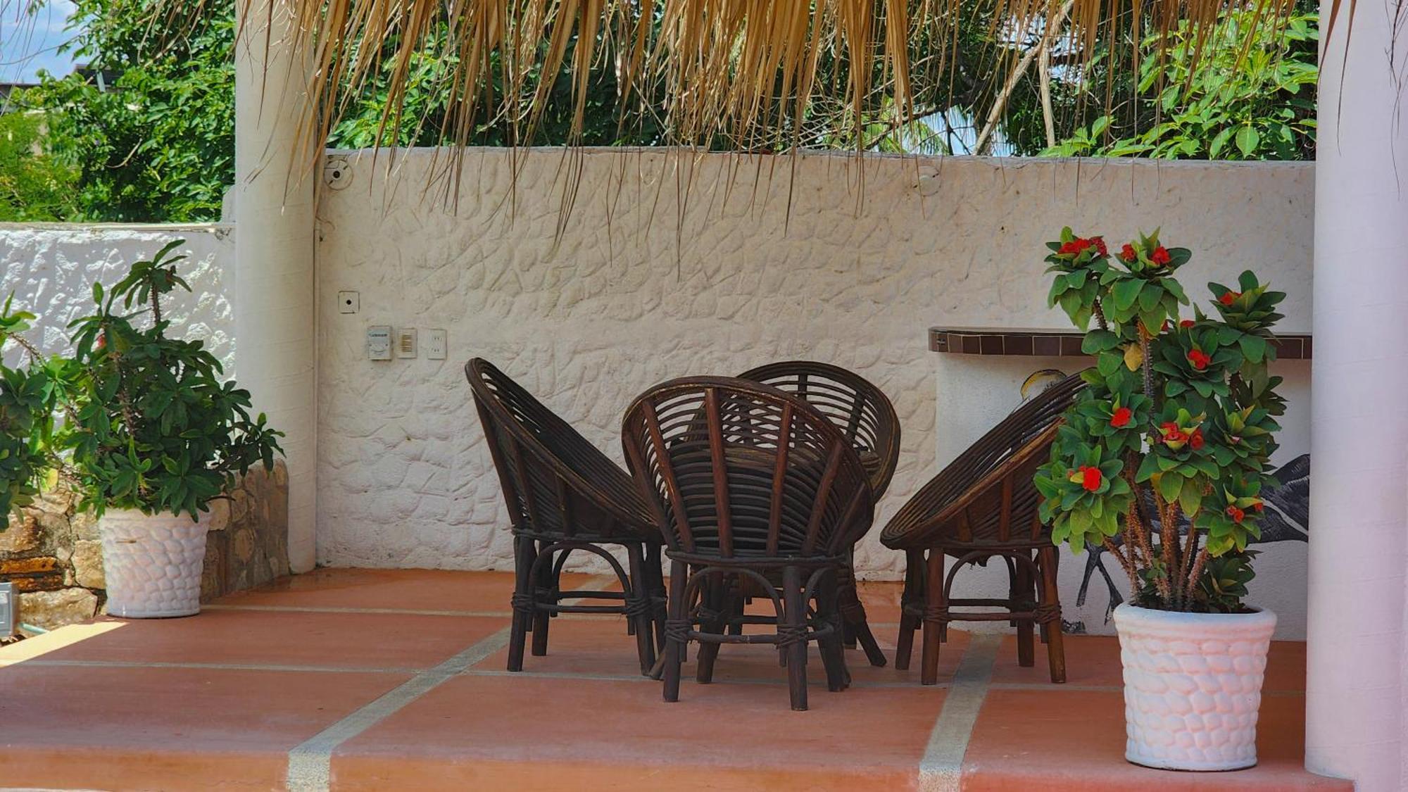 Casa Bonita (Adults Only) Aparthotel Puerto Escondido  Exterior photo
